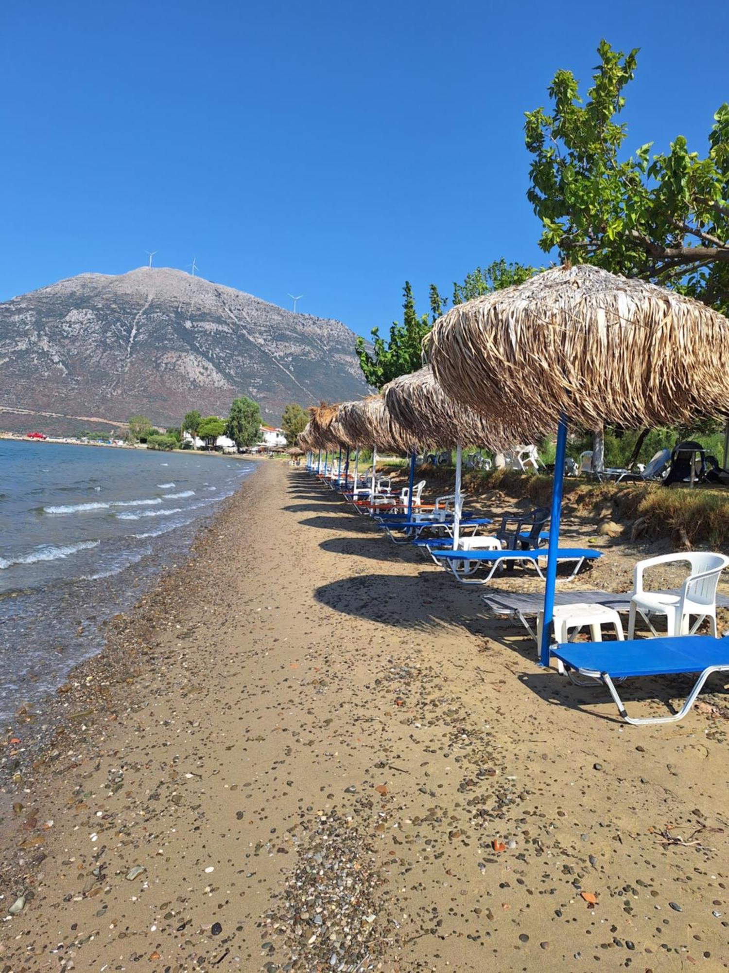 Makinia Beach Nafpaktos Екстериор снимка