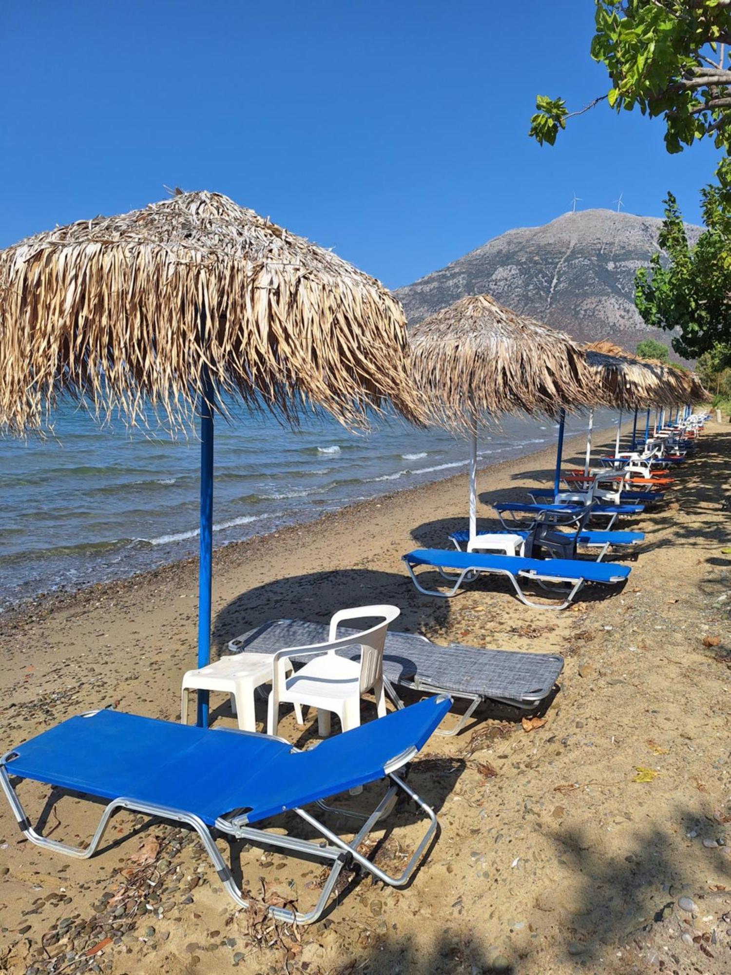 Makinia Beach Nafpaktos Екстериор снимка