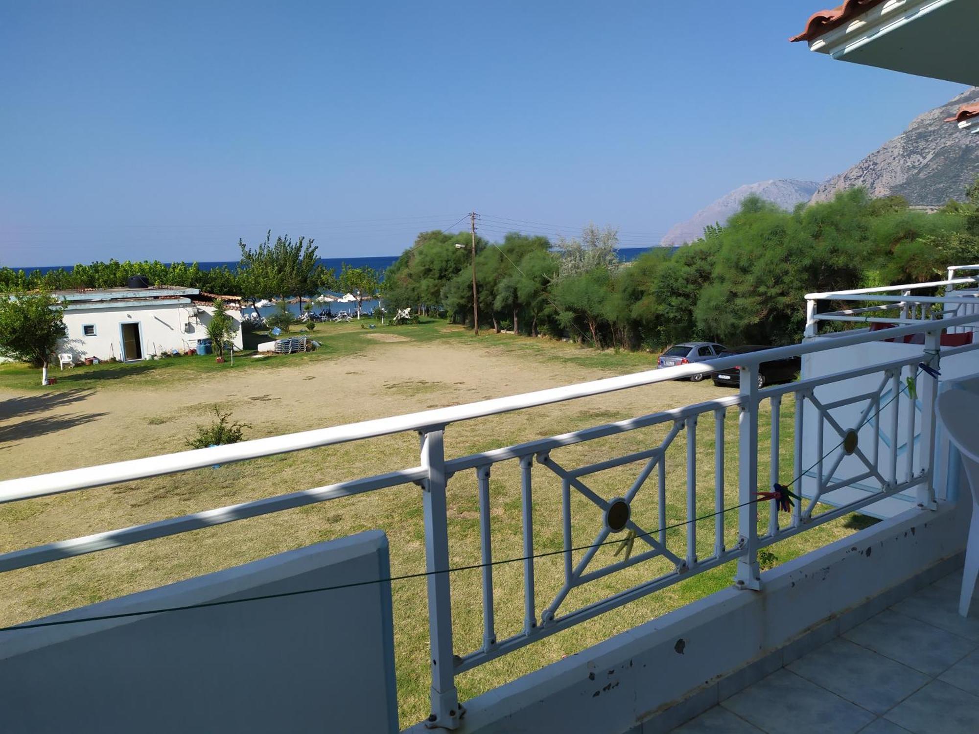 Makinia Beach Nafpaktos Екстериор снимка